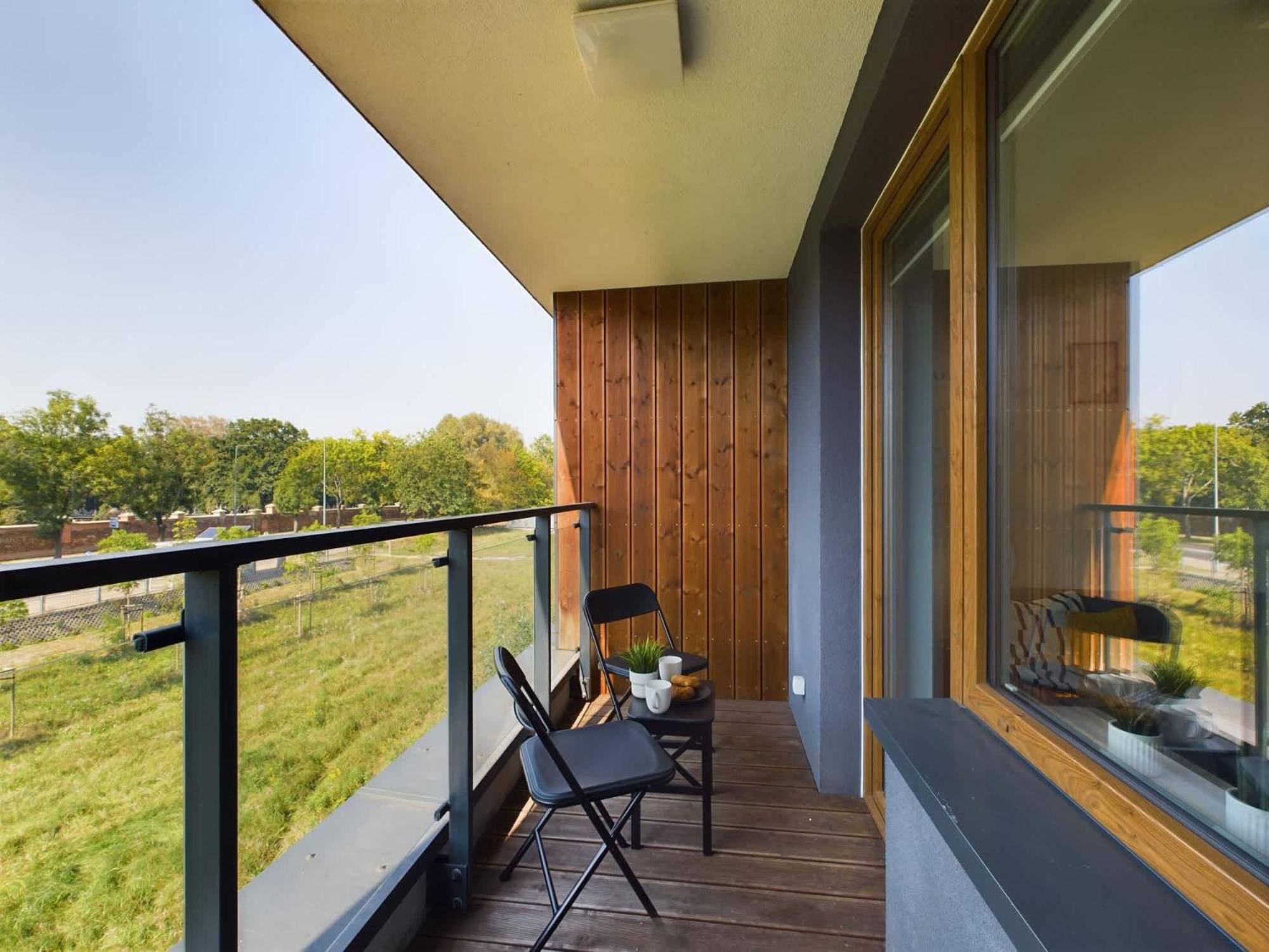 Klimatyczne Z Balkonem By Renters * Warsaw